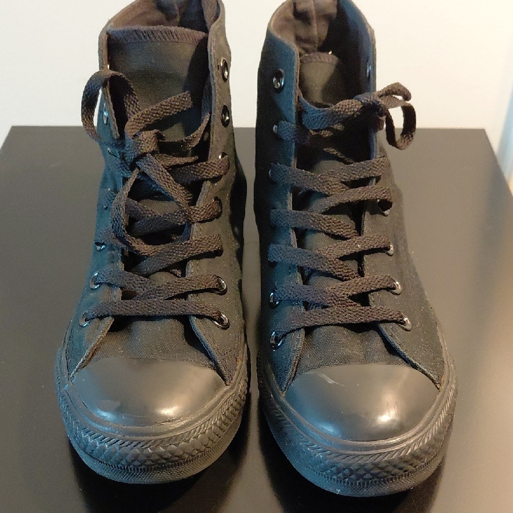 Classic All Star Black Chuck Taylor Converse  High-Top Sneakers